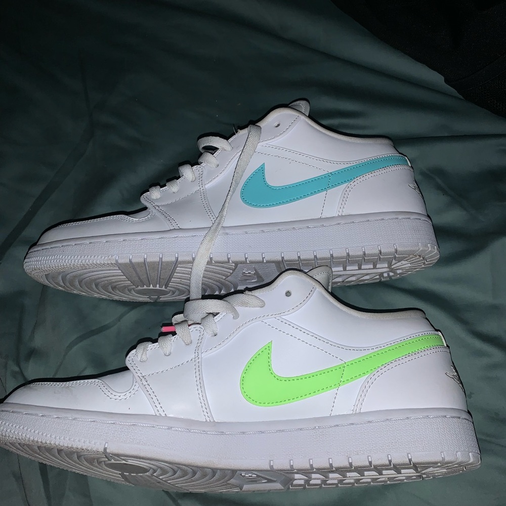 Jordan 1 low